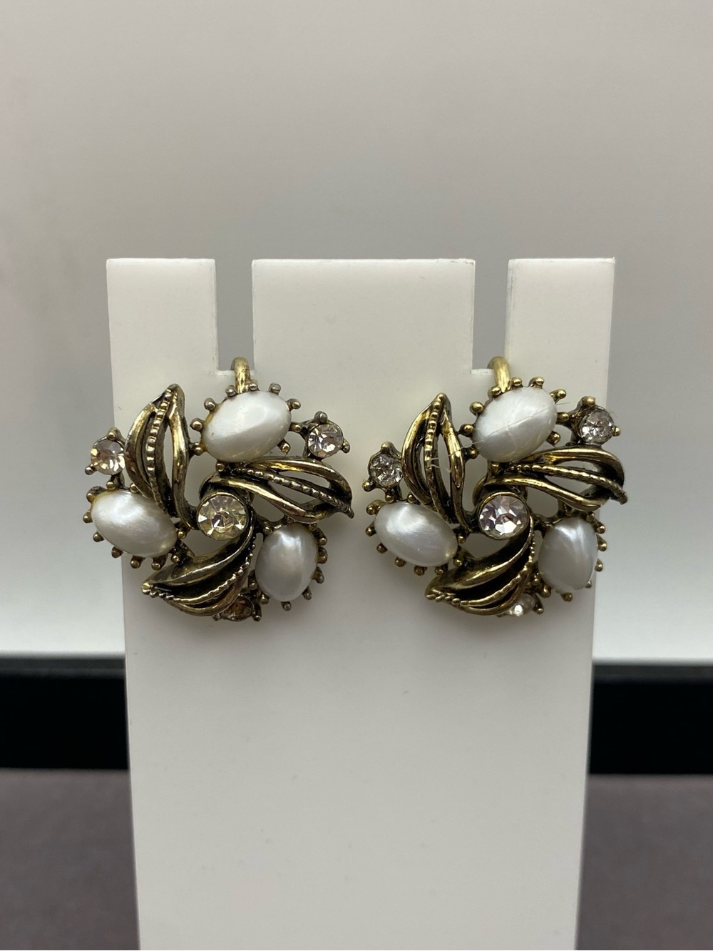 Vintage Linser Faux Pearl and Crystal Clip-On Earrings - Gold Tone
